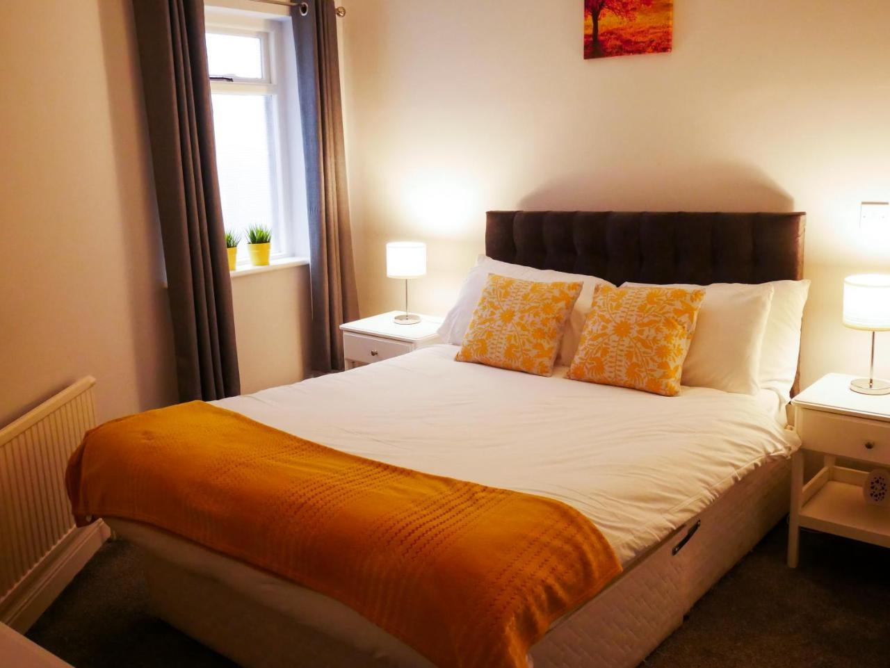 Townhouse Tullamore Hotell Exteriör bild